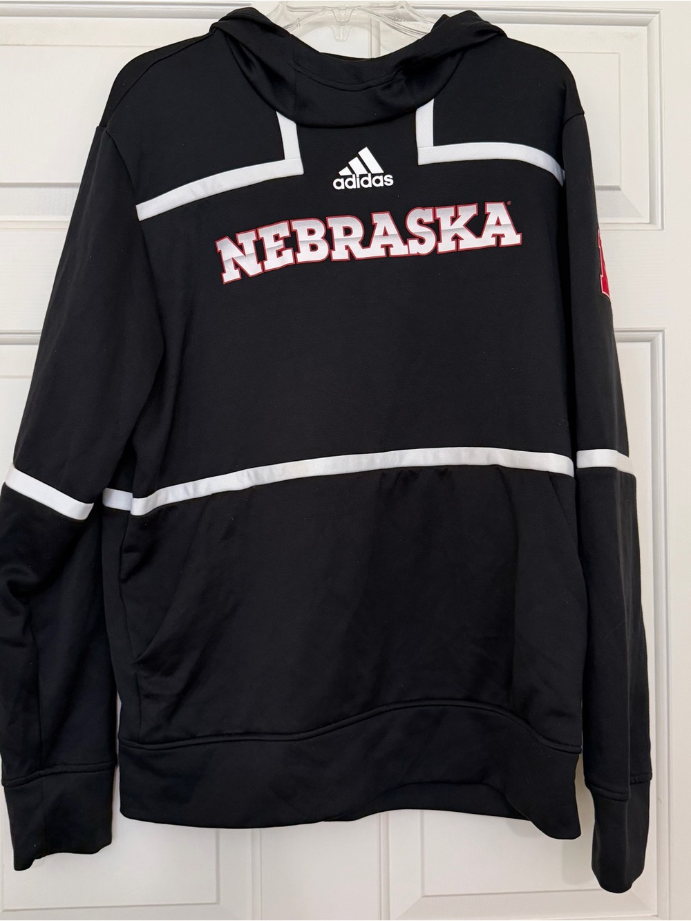 adidas Nebraska Cornhuskers Men's Pullover Hoodie Graphic Logo Dri Fit Size L